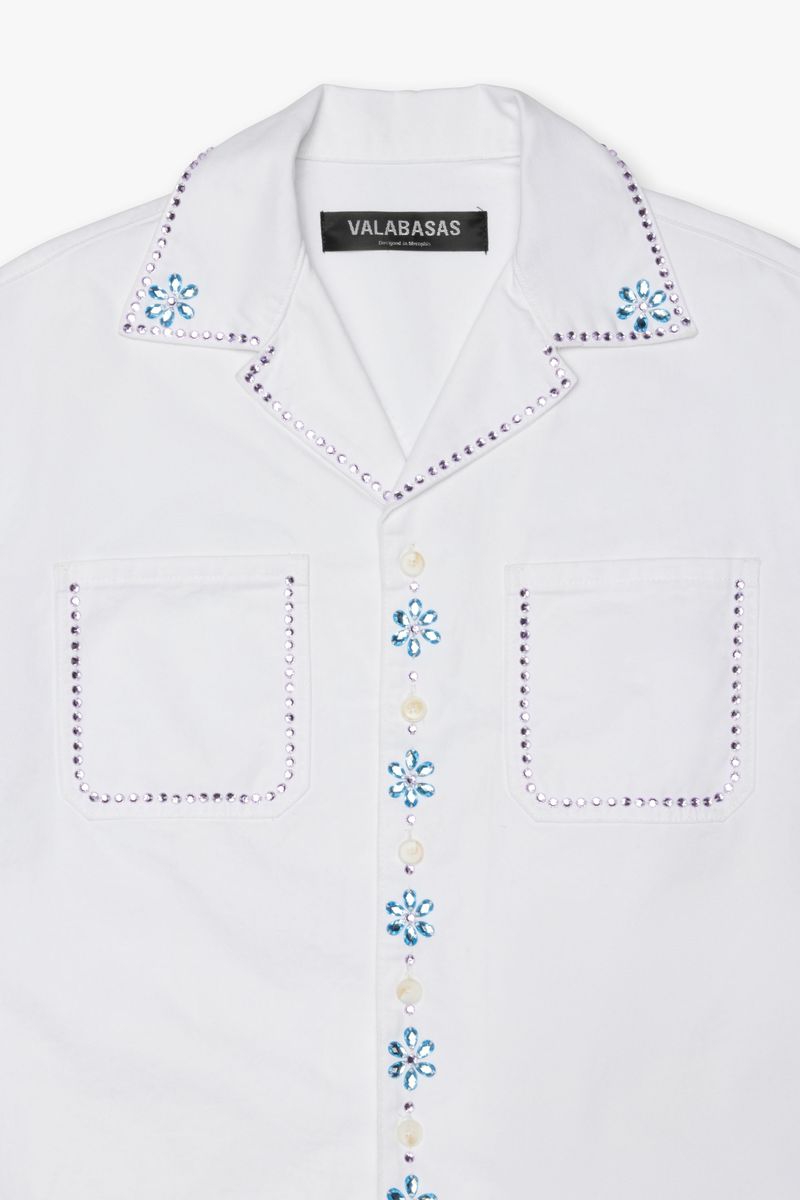 WHITE UNDER PRESSURE" BUTTON DOWN