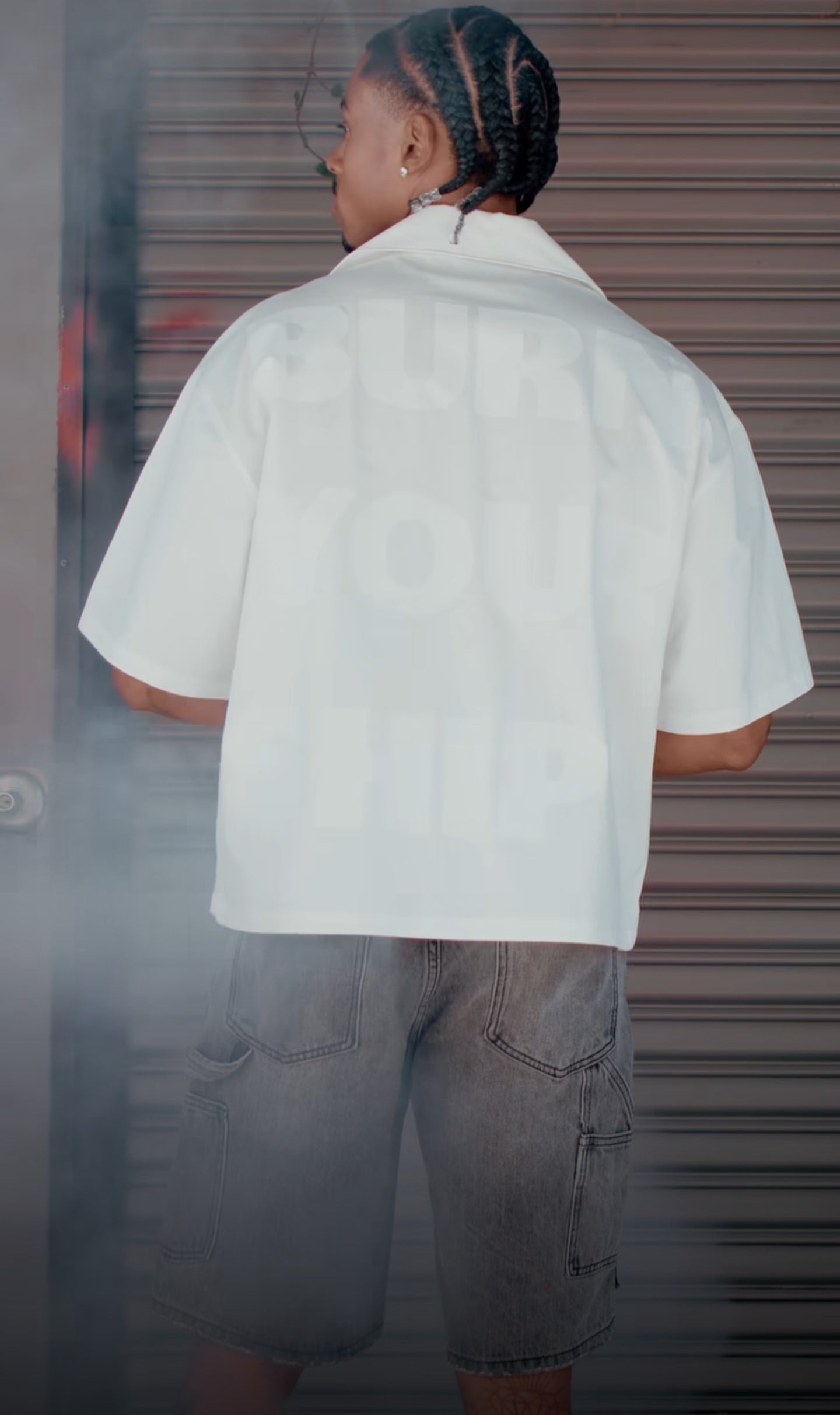 NO PEACE BUTTON DOWN WHITE