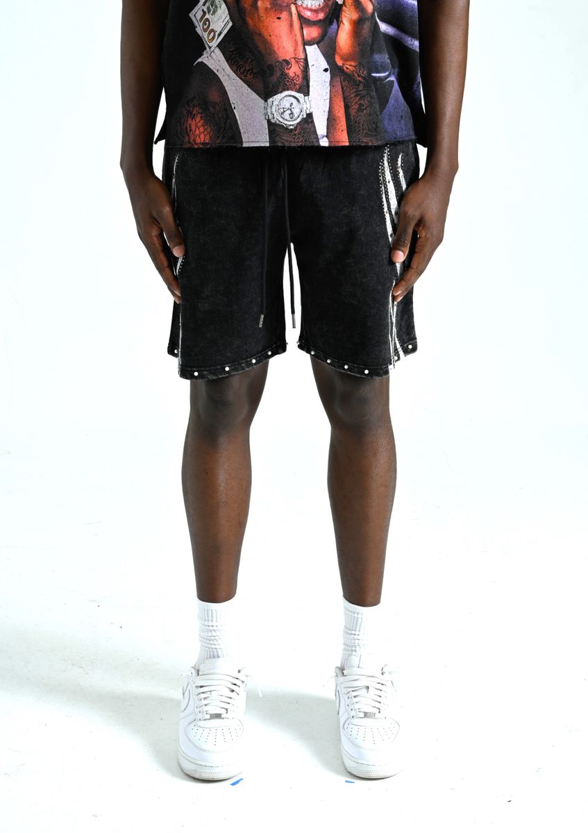 BIG STEPPER BLACK SHORT